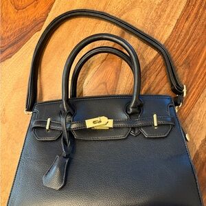 Elegant Black Leather Handbag